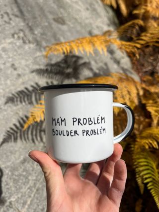 🧗‍♀️ Boulderová pohoda na Pantheonu Bylo teplo skoro na tričko, sluníčko pálilo do zad a děti běhaly mezi bouldermatkama...